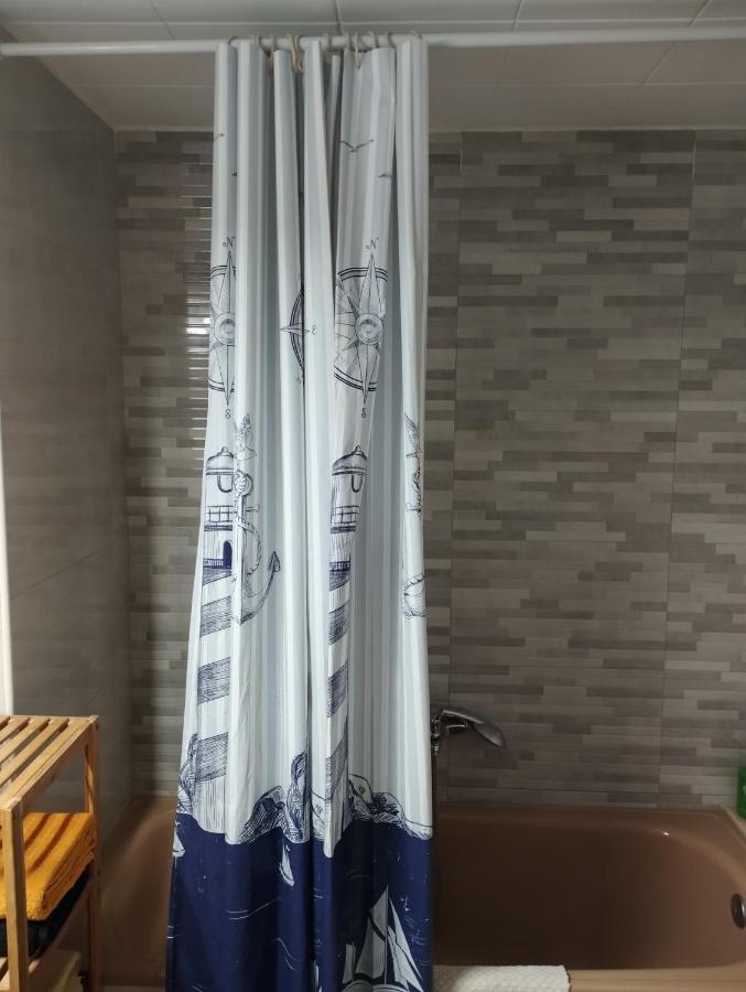 Apartamento Primera Linea De Mar En Ebrehogar 安波拉 外观 照片