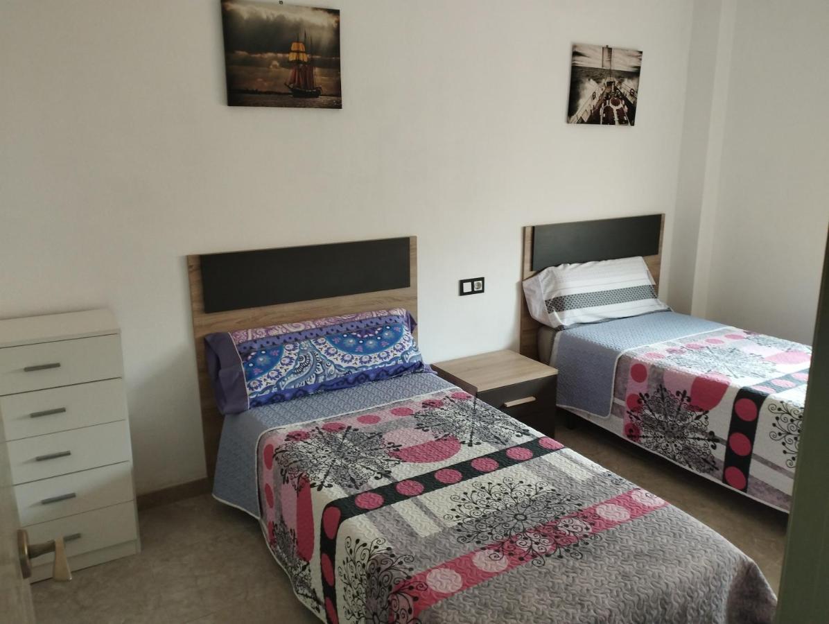Apartamento Primera Linea De Mar En Ebrehogar 安波拉 外观 照片