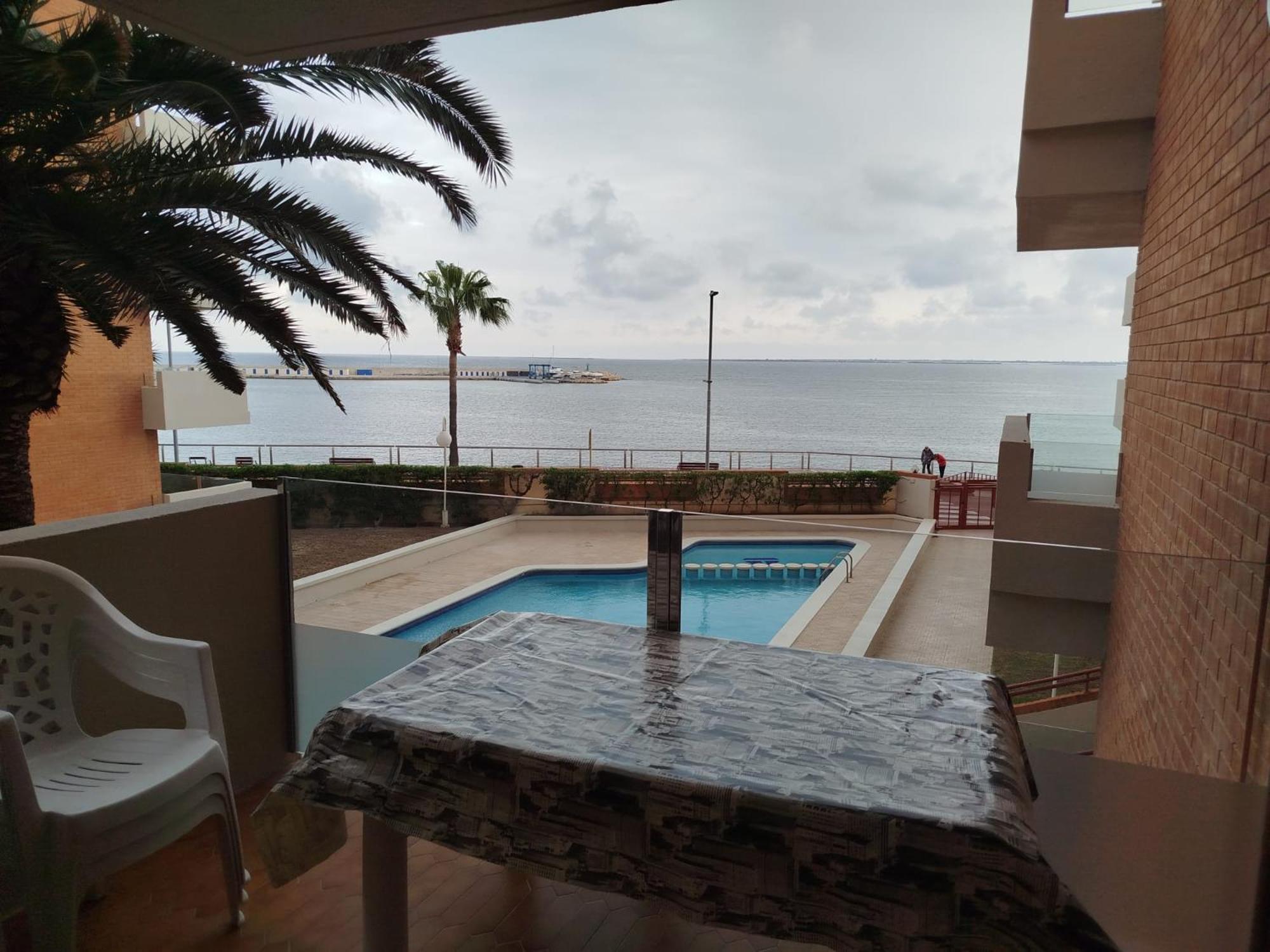 Apartamento Primera Linea De Mar En Ebrehogar 安波拉 外观 照片